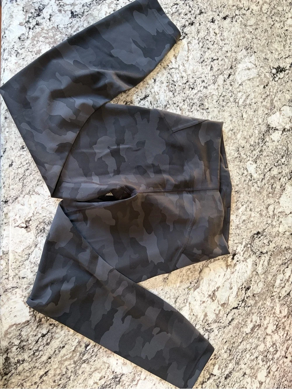 lululemon athletica‎ Instill HR Camo Leggings - Deep Coal